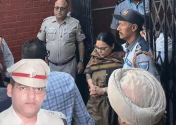 हरियाणा- IPS सुसाइड केस, IAS पत्नी ने पोस्टमॉर्टम नहीं कराया