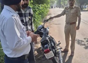 पंचकूला में बुलेट का 34 हजार का चालान: पटाखा बजाने पर बाइक को किया इंपाउंड