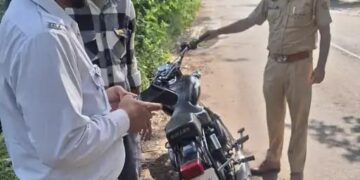 पंचकूला में बुलेट का 34 हजार का चालान: पटाखा बजाने पर बाइक को किया इंपाउंड