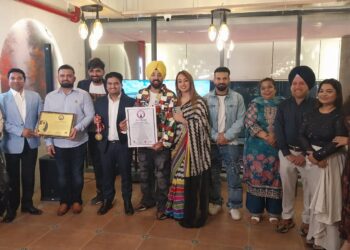 नवाचार और जज़्बे का संगम: Bold Framee Entertainment के साथ कंवलप्रीत सिंह और रोहित कुमार का ‘11:11’ बना विश्व रिकॉर्ड