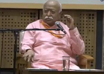 भागवत बोले- भारत को हिंदू राष्ट्र घोषित करना जरूरी नहीं