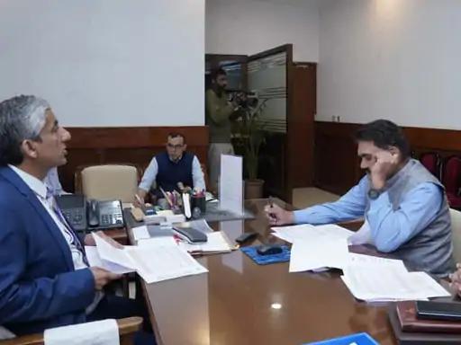 लिंगानुपात में सुधार न होने पर 2 अधिकारी सस्पेंड