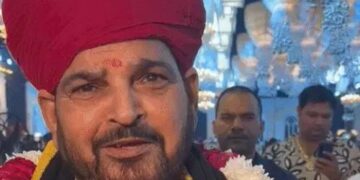 रेसलर पूजा ढांडा की शादी में शामिल हुए बृजभूषण: बजरंग-विनेश पर साधा निशाना