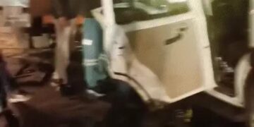 छत्तीसगढ़ में खड़े ट्रक में घुसी स्कॉर्पियो, 6 की मौत: इनमें पिता-पुत्र भी, 3 गंभीर