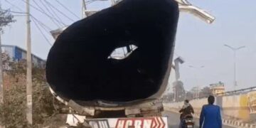 अंबाला में भारत पेट्रोलियम का खाली टैंकर फटाः ड्राइवर और रहगीर घायल, रिपेयरिंग से पहले हुआ ब्लास्ट, वेल्डिंग कराने के लिए रुका था