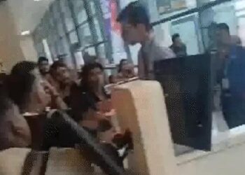 7 एयरपोर्ट पर इंडिगो की 100 फ्लाइट कैंसिल: कहीं तकनीकी वजह तो कहीं क्रू की कमी, ठीक होने में 48 घंटे लगेंगे, DGCA ने जवाब मांगा