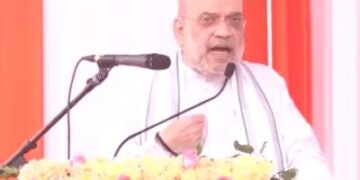 शाह बोले-राहुल थकिए मत, आपको तमिलनाडु-बंगाल में भी हारना है