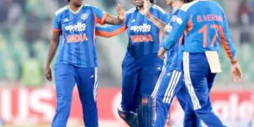 इंडिया विमेंस ने 30 रन से चौथा टी-20 जीता: शेफाली-मंधाना ने 162 रन की पार्टनरशिप की