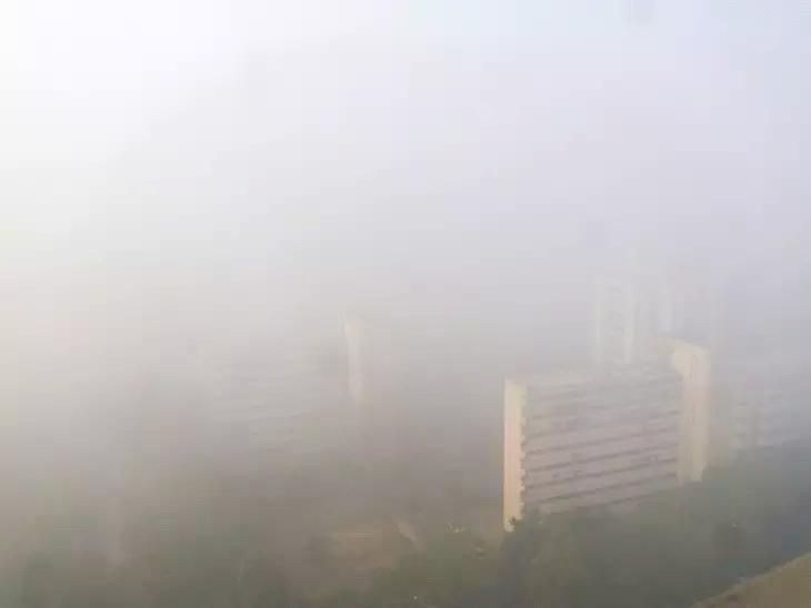 दिल्ली- AQI अधिकतम 500 के लेवल पर, 228 उड़ानें कैंसिल: खराब मौसम के चलते मेसी की फ्लाइट लेट, मोदी से नहीं मिल पाए