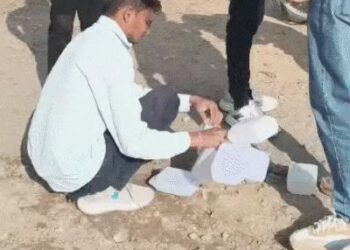 इंदौर के बाद गांधीनगर में दूषित पानी, 104 बच्चे बीमार: अस्पताल में नए वार्ड खोलने पड़े