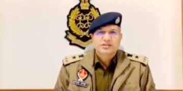 तरनतारन पुलिस में 50 कर्मचारियों का तबादला: SSP सुरिंदर लांबा ने नए साल पर थानों के हेड बदले, SI व ASI बदले