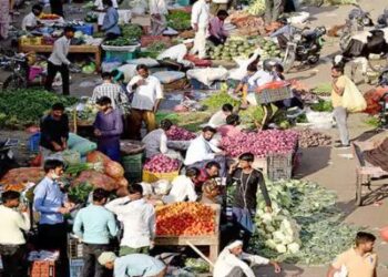 दिसंबर में थोक महंगाई 8 महीने के हाई पर: खाने-पीने की चीजें महंगी होने से 0.83% पर पहुंची