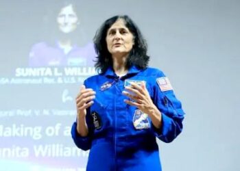 दिल्ली में सुनीता विलियम्स बोलीं- भारत आना घर वापसी जैसा: चांद पर जाना चाहती हूं, लेकिन मेरे पति मुझे इजाजत नहीं देंगे