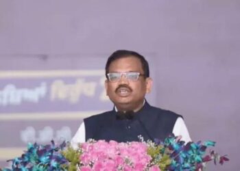 पंजाब के DGP-CS के आप रैली संबोधन पर सवाल: बिक्रम सिंह मजीठिया बोले- क्या कुर्सी बचाने के लिए नियम भूल गए अफसर