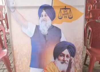 सुखबीर बादल बोले- पंजाब को बाहरी चला रहे: गुरदासपुर रैली: कहा- सारे फैसले केजरीवाल रहे हैं, सीएम ऑफिस में वैभव की चलती है