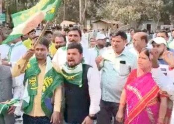 नीतीश कुमार राज्यसभा के लिए आज कर सकते हैं नामांकन: कार्यकर्ताओं का हंगामा, ललन सिंह-संजय झा को बताया जयचंद, विधायक को लौटाया