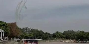 चंडीगढ़ एयर-शो का दूसरा दिन: एयरफोर्स की सूर्यकिरन टीम ने डायमंड-Y फॉर्मेशन बनाया; पंजाब और हरियाणा CM भी पहुंचे