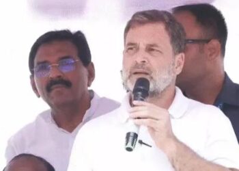 ममता बोलीं- बीजेपी कैश-गैस बंद कर देगी: केरल में राहुल बोले- मोदी ट्रम्प के दबाव में, इसी तरह पिनाराई पर पीएम का दबाव