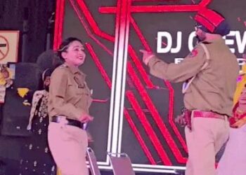 पंजाब की शादियों में पुलिस वर्दी में डांस: रशियन डांस भी शामिल, भंगड़ा ग्रुप बोला- दिलजीत दोसांझ भी तो यूनिफॉर्म पहनता है