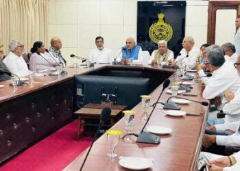 क्रॉस वोटिंग करने वाले विधायकों के खिलाफ एक्शन होगा: सीएलपी मीटिंग में विधायकों ने दी राय, प्रदेश अध्यक्ष ने दोषी विधायकों से इस्तीफा मांगा