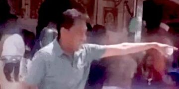 मनसा देवी मंदिर में VIP कल्चर पर भड़के रॉकी मित्तल: बोले-माता से बात कितने रुपए में कराओगे, टिकट लेने के बाद भी लाइन में लगाया