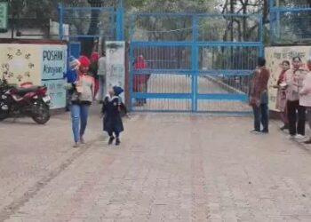 चंडीगढ़ में पौने 4 करोड़ खर्च के बाद नहीं किताबें: 117 सरकारी स्कूलों में संकट, 35 हजार स्टूडेंट्स प्रभावित, पीडीएफ से चल रही पढ़ाई