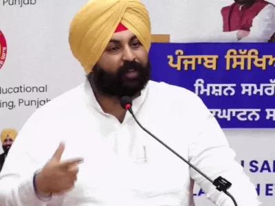 पंजाब के स्कूलों में ऑनलाइन ट्रैकर सिस्टम शुरू: बच्चों की गैरहाजिरी पर पेरेंट्स को आएगा मैसेज, शिक्षा मंत्री ने समर्थ प्रोजेक्ट किया लॉन्च