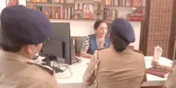 PM से जुड़े फर्जी वीडियो को रीट्वीट करना पड़ा भारी: राइटर मधु किश्वर और सिद्दीकी की अग्रिम जमानत याचिका खारिज, चंडीगढ़ कोर्ट ने जताई नाराजगी