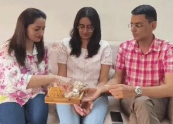 CBSE 12वीं का रिजल्ट घोषित, पंचकूला की अनुष्का के 99.2%: गुरुग्राम 8वें और पंचकूला रीजन 12वें स्थान पर; पहली बार 10वीं के बाद परिणाम जारी