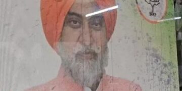पंजाब भाजपा के 2 ऑफिसों पर हमला: तरनतारन में 20 लोगों ने तोड़फोड़ की, जीरकपुर में 5 नकाबपोश घुसे, दीवारों-पोस्टरों पर इंक फेंकी
