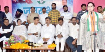 कांग्रेस के पक्ष में उमड़ा जनसैलाब: रणदीप सुरजेवाला ने सुधा भारद्वाज के समर्थन में कीं जोरदार चुनावी जनसभाएं।