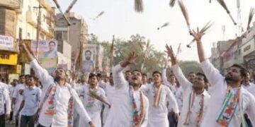 पंजाब में AAP के चुनाव चिन्ह की बेअदबी पर केस: होशियारपुर पुलिस बोली- झाड़ू बिखेर रहे थे; कांग्रेस वर्कर को गिरफ्तार कर जेल भेजा