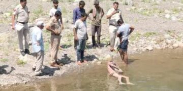 पंचकूला में घग्घर नदी से व्यक्ति का शव बरामद: नहाते वक्त डूबा, साथियों संग वेल्डिंग का काम करने आया था