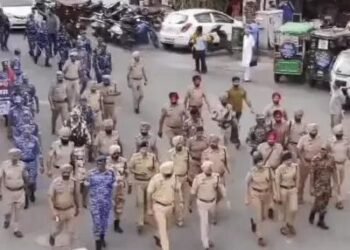 ऑपरेशन ब्लू स्टार सप्ताह से पहले अमृतसर में सुरक्षा कड़ी: CAPF की 5-कंपनियां तैनात, 6 जून तक फ्लैग मार्च करेगी पुलिस, 2500 जवान करेंगे निगरानी